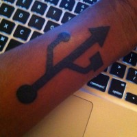 USB-arm-tattoo